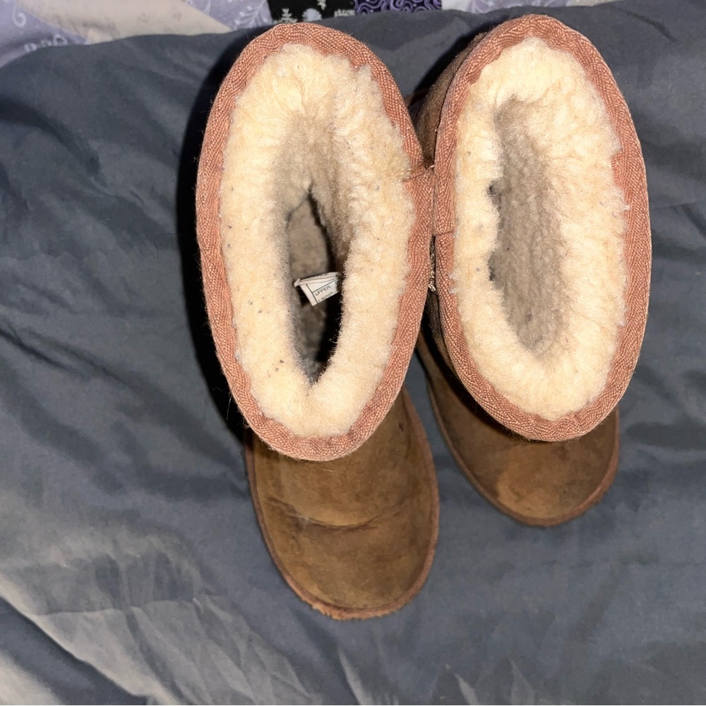 UGG Classic Tan Shearling Boots
